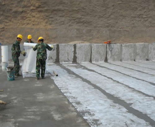 高分子复合自粘防水卷材施工工艺详解